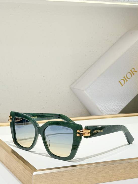 Picture of Dior Sunglasses _SKUfw80535299fw